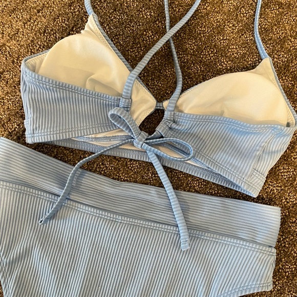 Light Blue Ribbed Bikini Set - Picture 3 of 4